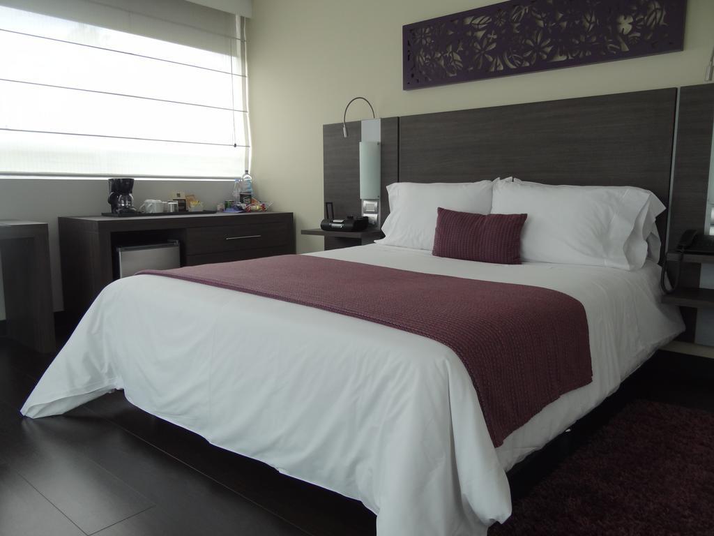 Hotel Bh El Poblado 메딜린 객실 사진