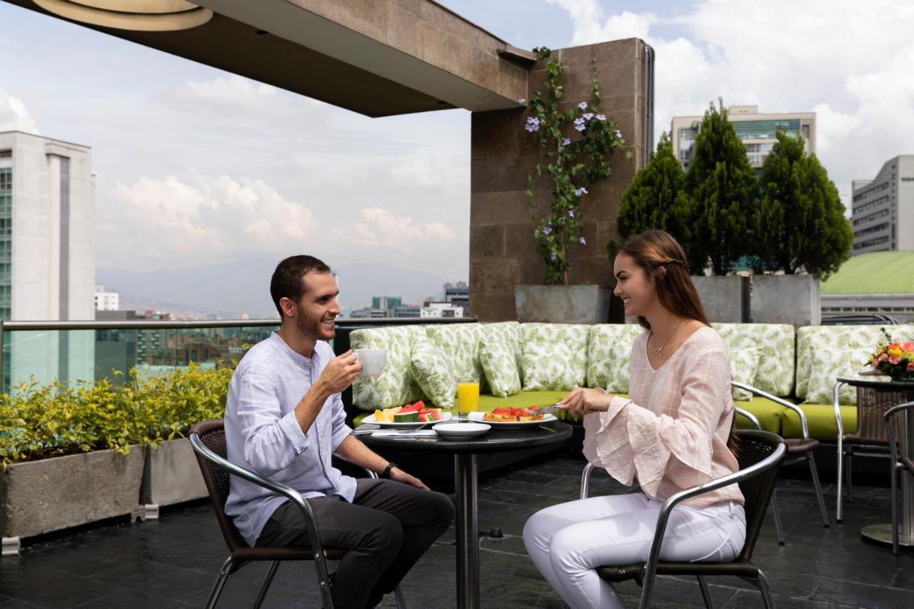 Hotel Bh El Poblado 메딜린 외부 사진
