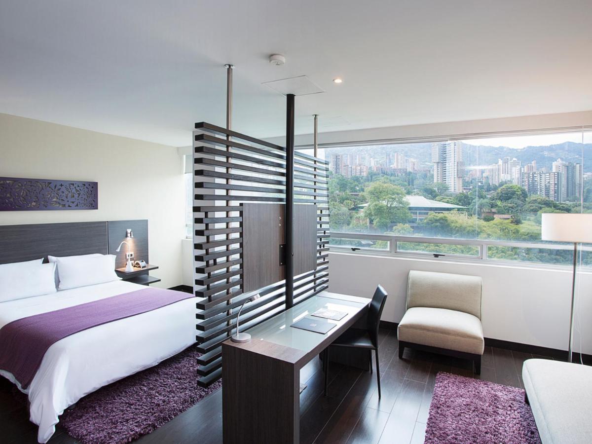 Hotel Bh El Poblado 메딜린 외부 사진