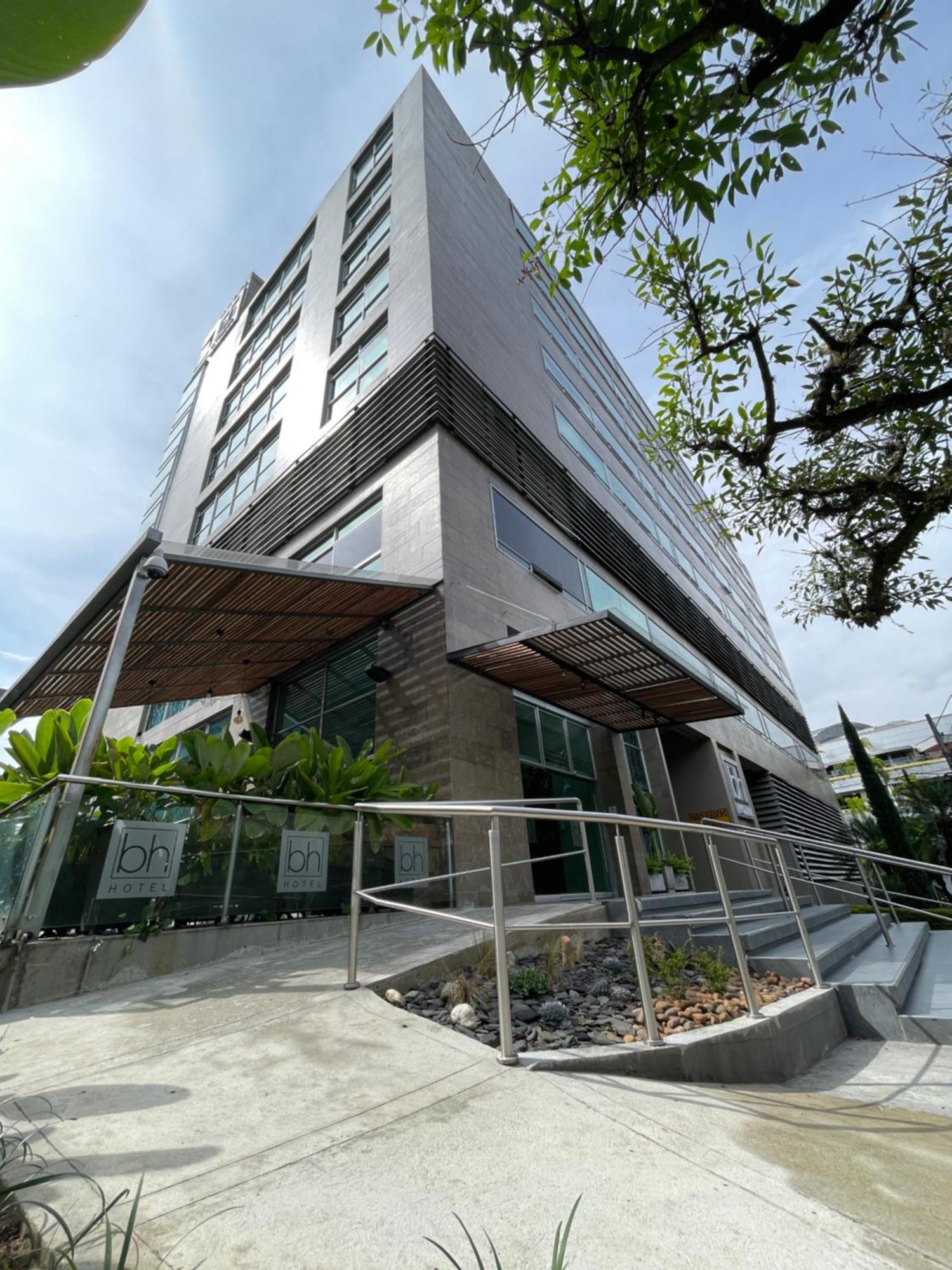 Hotel Bh El Poblado 메딜린 외부 사진