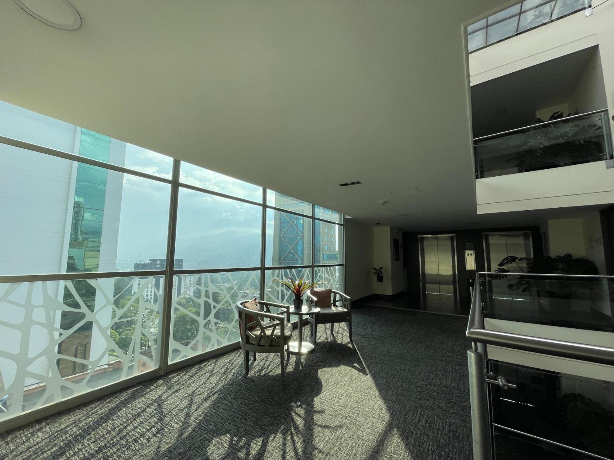 Hotel Bh El Poblado 메딜린 외부 사진
