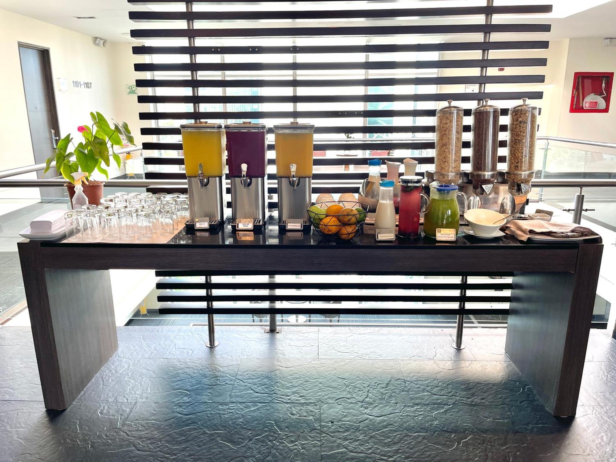 Hotel Bh El Poblado 메딜린 외부 사진