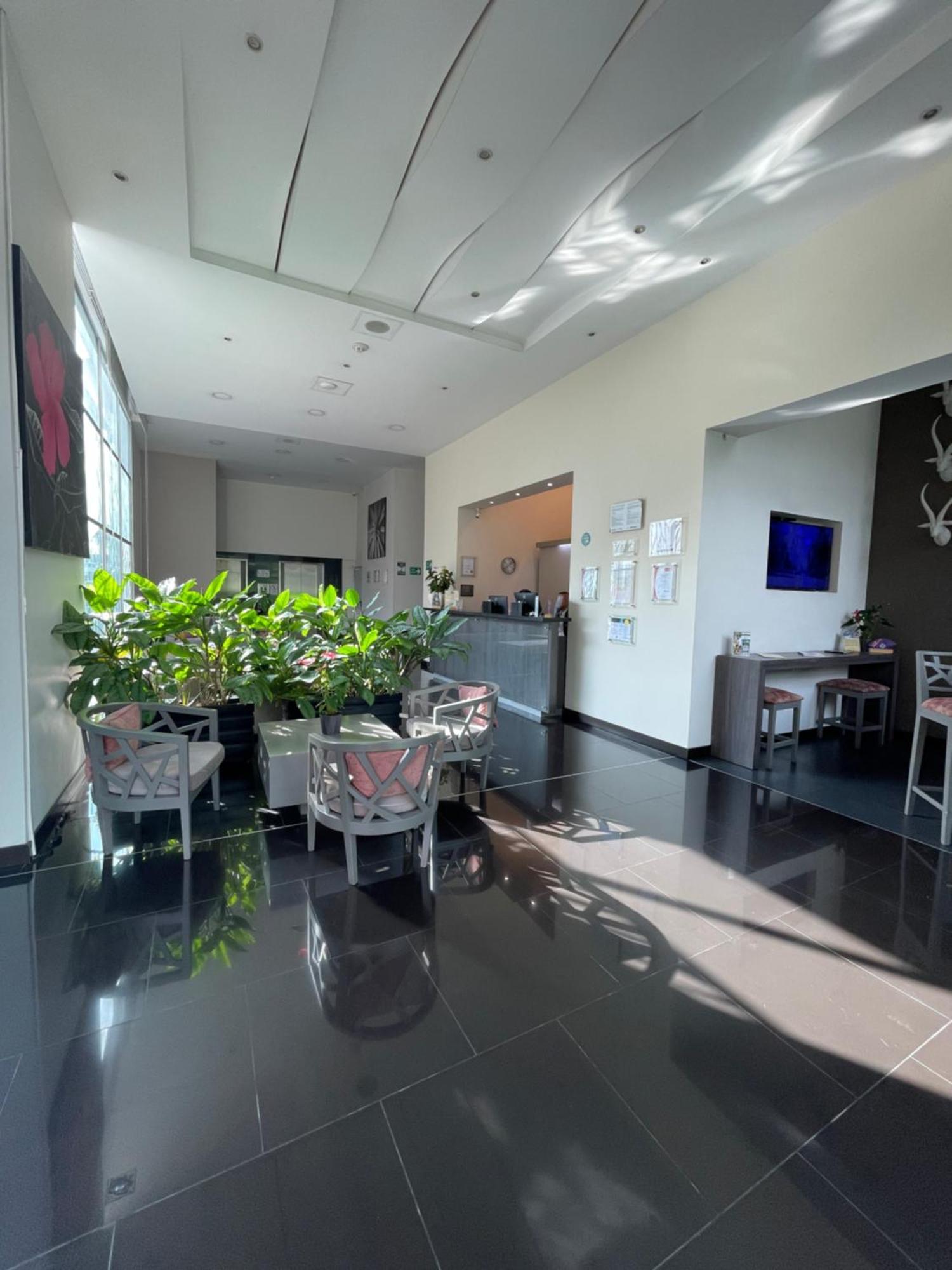 Hotel Bh El Poblado 메딜린 외부 사진