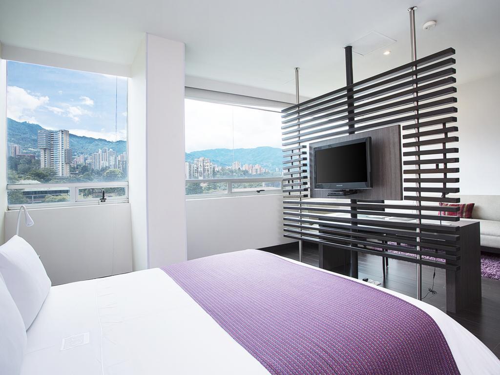 Hotel Bh El Poblado 메딜린 외부 사진