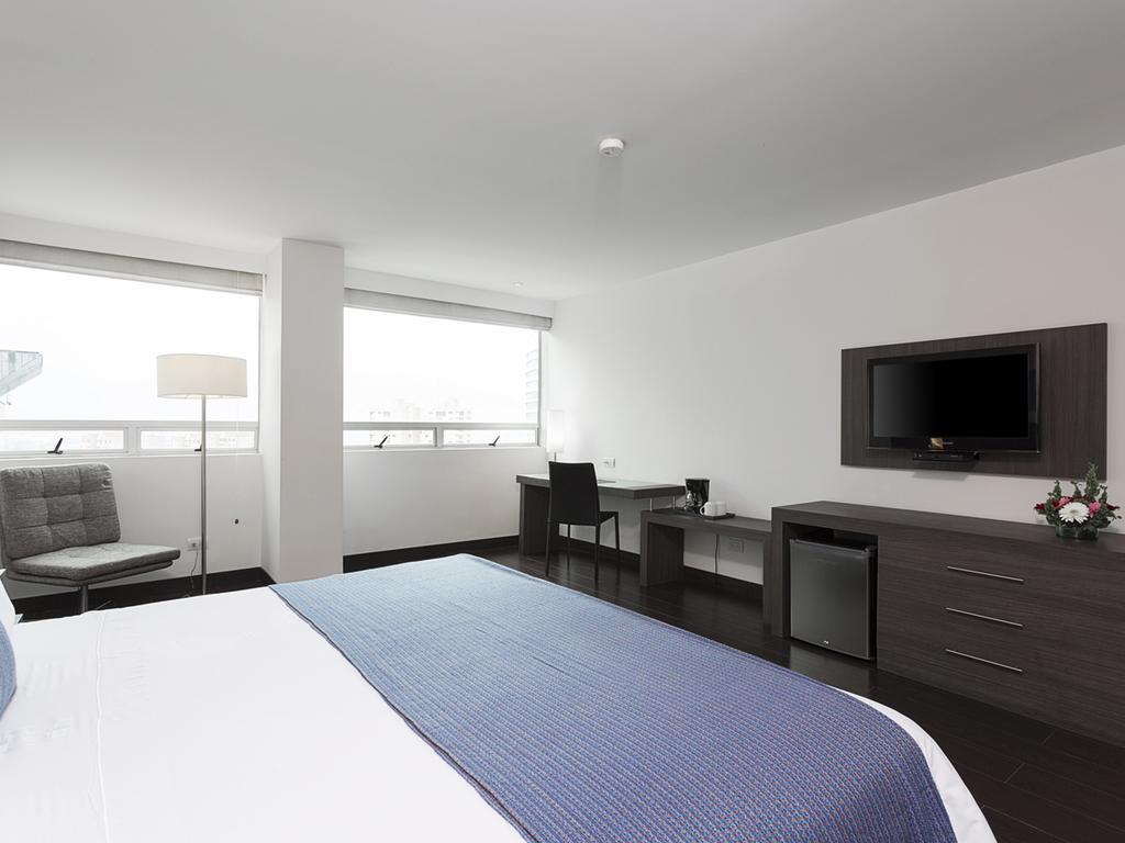 Hotel Bh El Poblado 메딜린 외부 사진