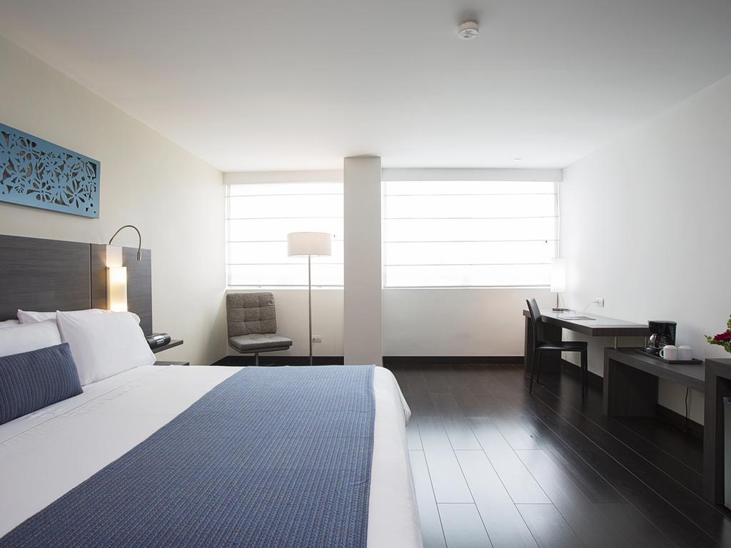 Hotel Bh El Poblado 메딜린 외부 사진